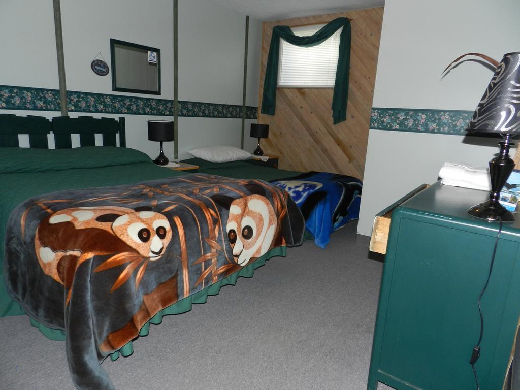 Auberge Chez Caro Sacre-Coeur Kamer foto